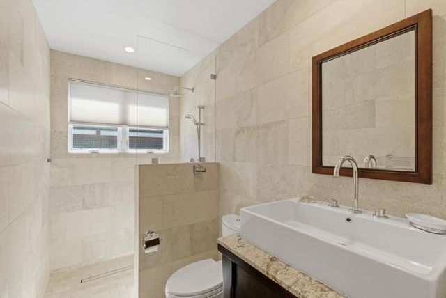 2974 E Cliff Drive, Santa Cruz, CA 95062