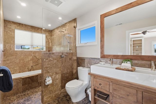 2974 E Cliff Drive, Santa Cruz, CA 95062