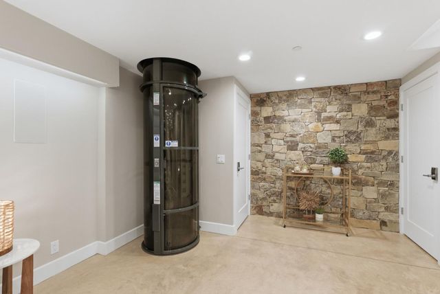 2974 E Cliff Drive, Santa Cruz, CA 95062