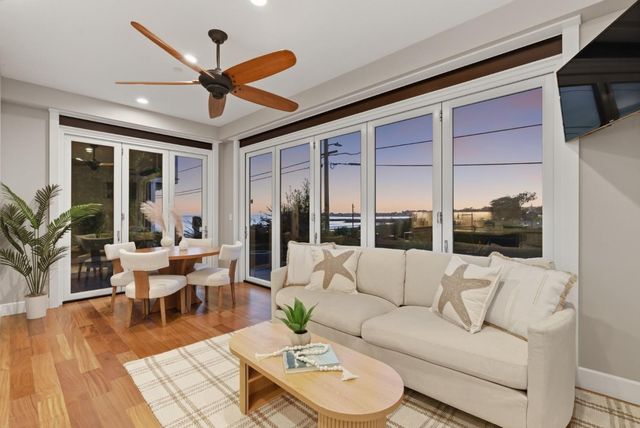 2974 E Cliff Drive, Santa Cruz, CA 95062