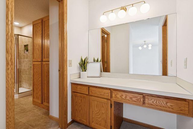 12883 82nd Place N, Maple Grove, MN 55369