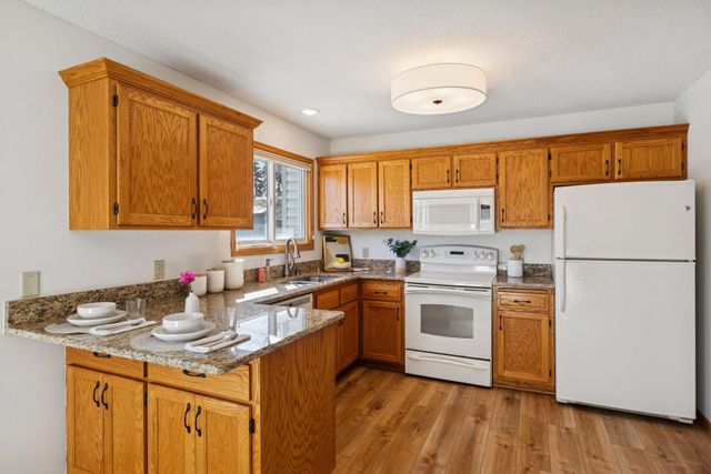 12883 82nd Place N, Maple Grove, MN 55369