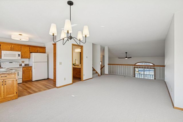 12883 82nd Place N, Maple Grove, MN 55369