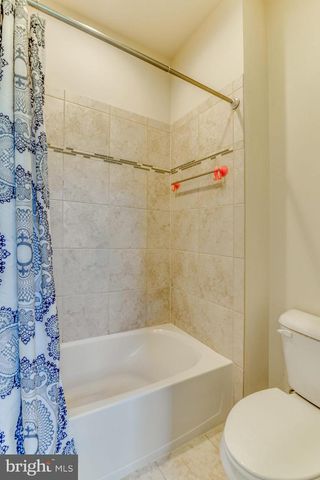 1751 TYSONS CREST LN, Vienna, VA 22182
