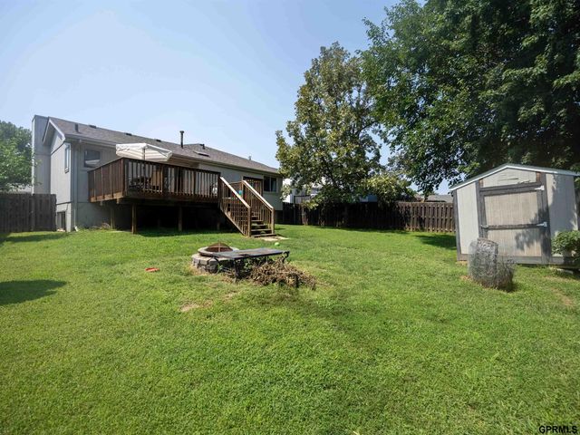5017 N 129 Street, Omaha, NE 68164