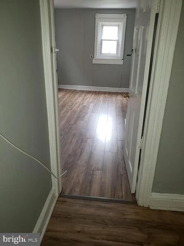 30 MONTGOMERY PL, Trenton, NJ 08618