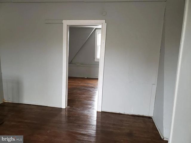 30 MONTGOMERY PL, Trenton, NJ 08618
