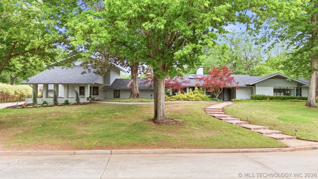4123 S Victor Court, Tulsa, OK 74105
