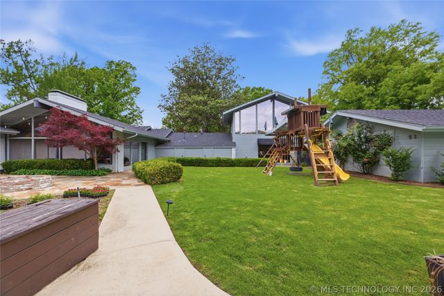 4123 S Victor Court, Tulsa, OK 74105