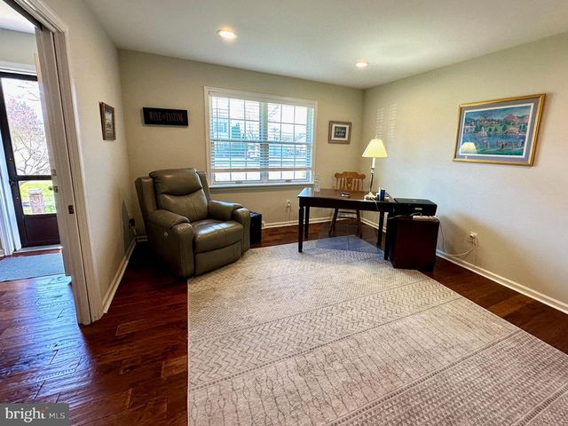 545-A NEMORAL ST, Warminster, PA 18974