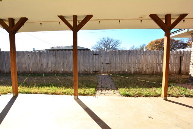 815 7th Street, Wolfforth, TX 79382