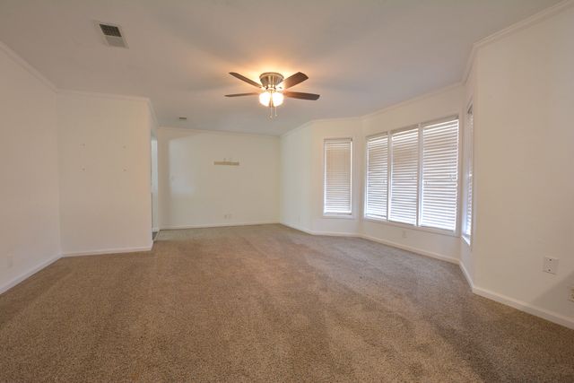 815 7th Street, Wolfforth, TX 79382