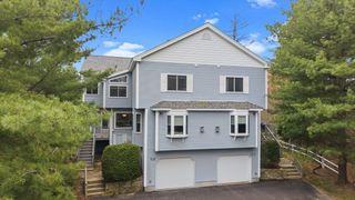 1804 Old Bridge Ln 1804, Bellingham, MA 02019