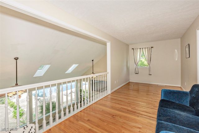 225 Linwood Lane, Aurora, OH 44202