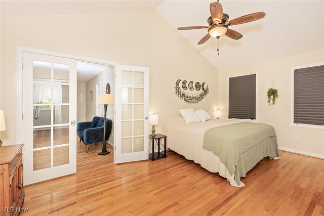 225 Linwood Lane, Aurora, OH 44202