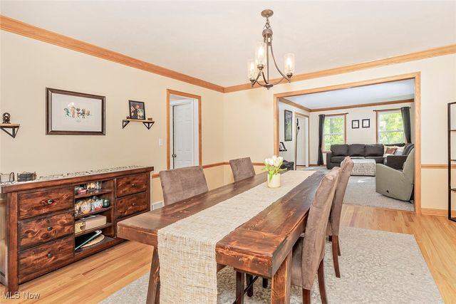 225 Linwood Lane, Aurora, OH 44202