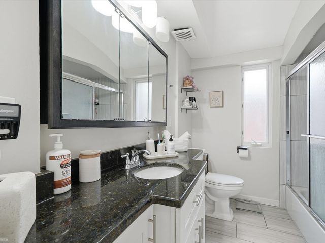22245 Raymond Street, St Clair Shores, MI 48082