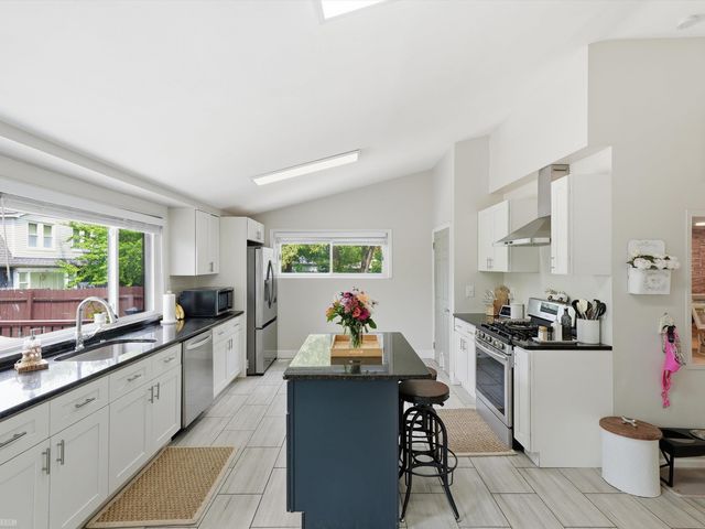 22245 Raymond Street, St Clair Shores, MI 48082