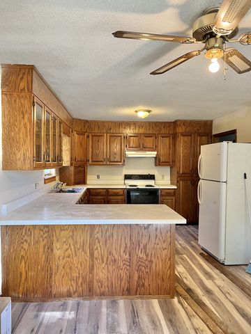 105 Taylor Rd, Gruetli Laager, TN 37339