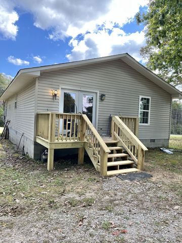 105 Taylor Rd, Gruetli Laager, TN 37339