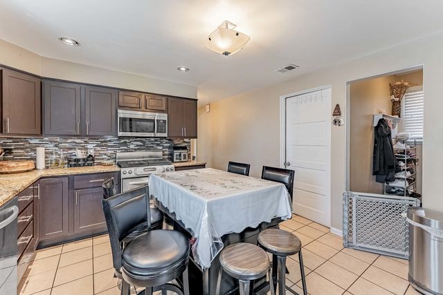 1513 Clarence Avenue, Berwyn, IL 60402