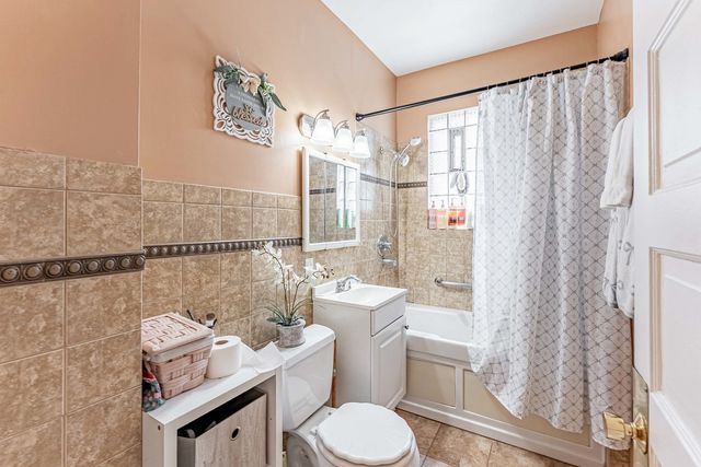 1513 Clarence Avenue, Berwyn, IL 60402