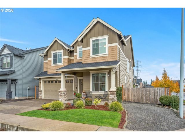 19698 CEDARWOOD Way, Oregon City, OR 97045