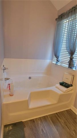 1620 Amelia Court, Hampton, GA 30228