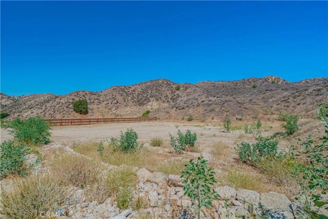 29701 Jackson Street, Castaic, CA 91384