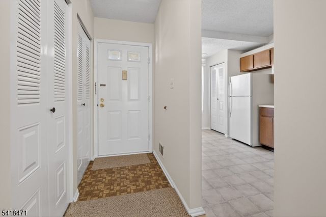 334 Wycoff Way, East Brunswick Twp., NJ 08816