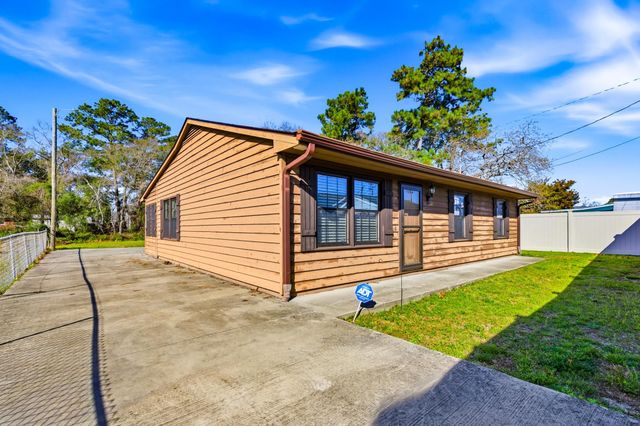 711B S 28th Ave. S, North Myrtle Beach, SC 29582