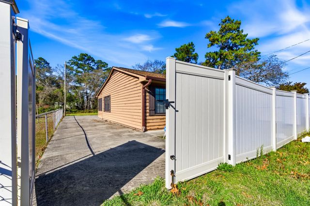 711B S 28th Ave. S, North Myrtle Beach, SC 29582