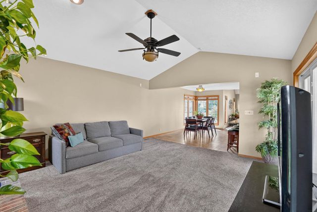 509 Fireside Drive, Cedar Falls, IA 50613