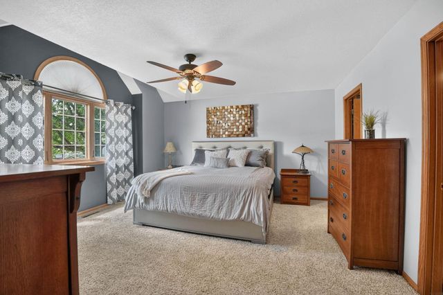 509 Fireside Drive, Cedar Falls, IA 50613