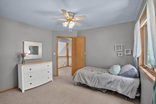 509 Fireside Drive, Cedar Falls, IA 50613
