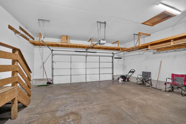 509 Fireside Drive, Cedar Falls, IA 50613