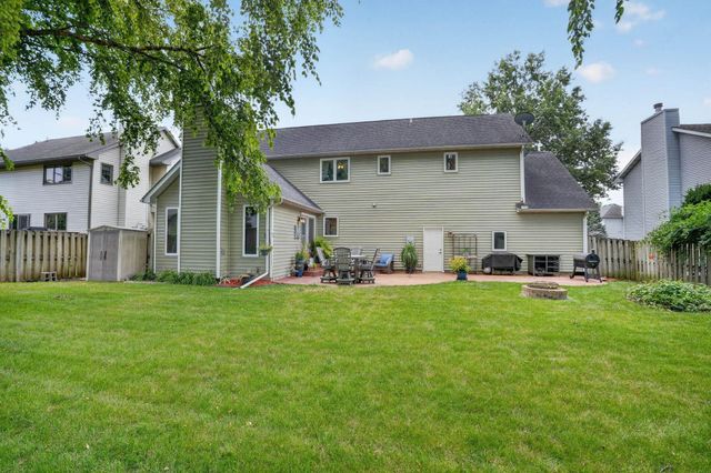 509 Fireside Drive, Cedar Falls, IA 50613