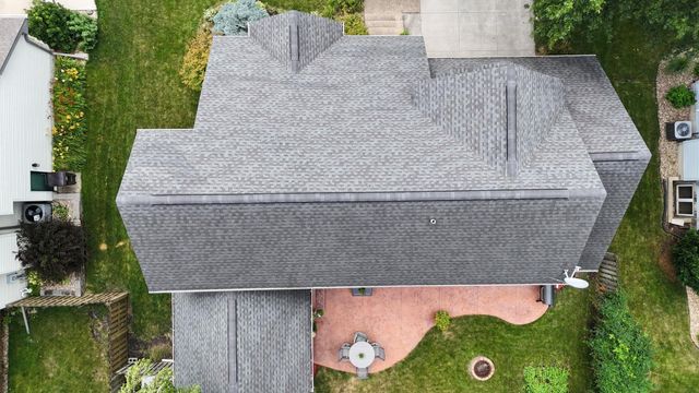509 Fireside Drive, Cedar Falls, IA 50613