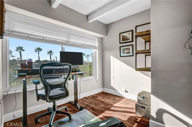 16501 Bordeaux Lane 211, Huntington Beach, CA 92649