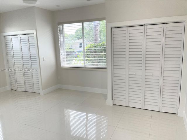 4555 N Jefferson Avenue, Miami Beach, FL 33140