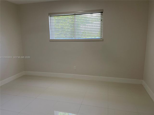 4555 N Jefferson Avenue, Miami Beach, FL 33140