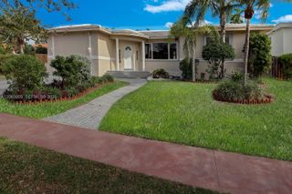 4555 N Jefferson Avenue, Miami Beach, FL 33140