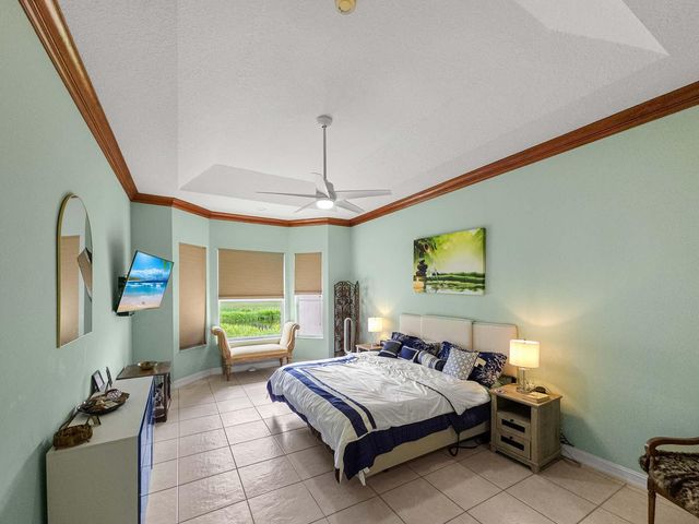 5058 Glenville Drive, Boynton Beach, FL 33437