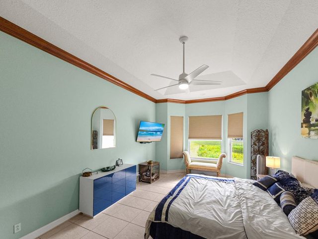 5058 Glenville Drive, Boynton Beach, FL 33437