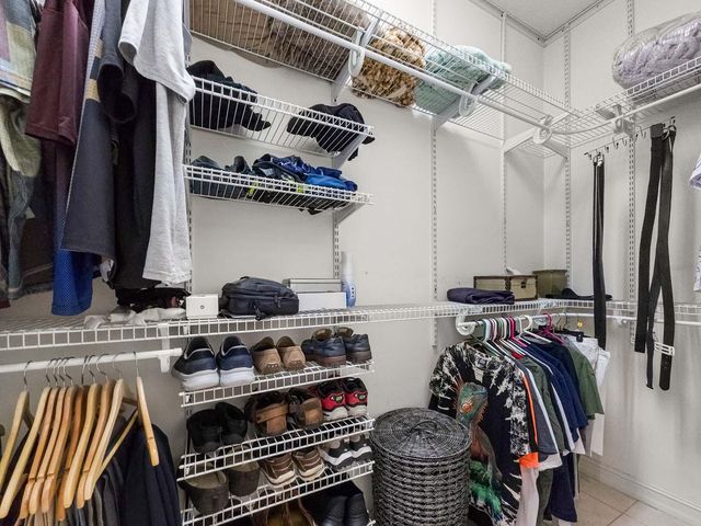 5058 Glenville Drive, Boynton Beach, FL 33437