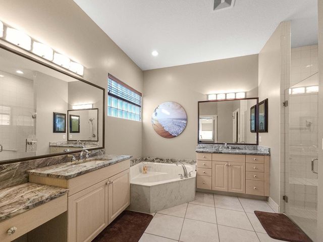 5058 Glenville Drive, Boynton Beach, FL 33437