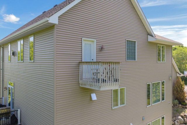 21390 France Boulevard, Lakeville, MN 55044
