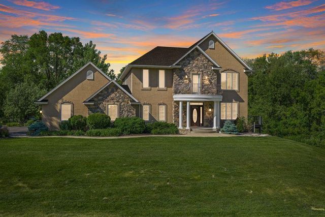 21390 France Boulevard, Lakeville, MN 55044