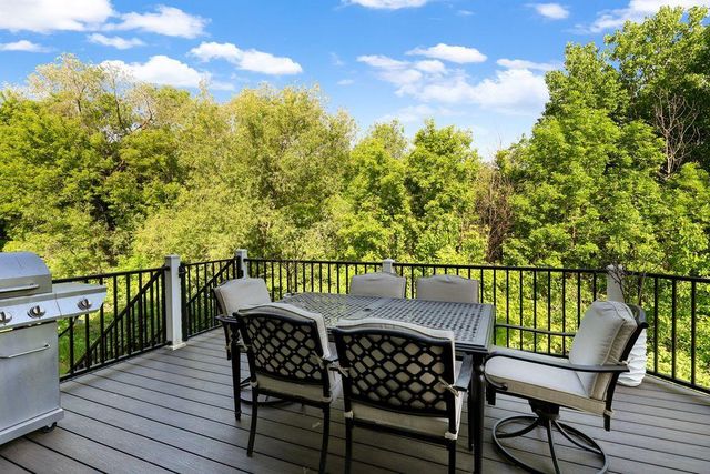 21390 France Boulevard, Lakeville, MN 55044