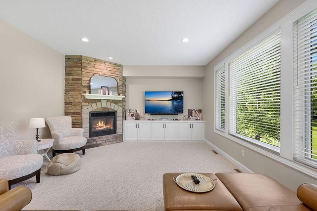21390 France Boulevard, Lakeville, MN 55044